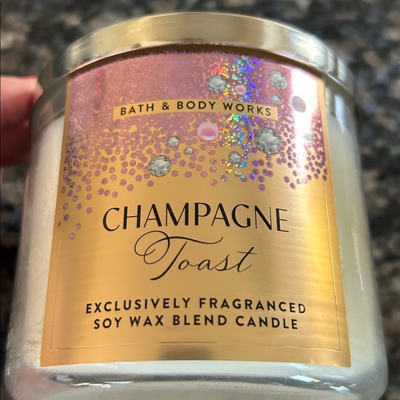 BATH & BODY 3WICK CHAMPAGNE TOAST 14.5 OZ NWT - Picture 4 of 5